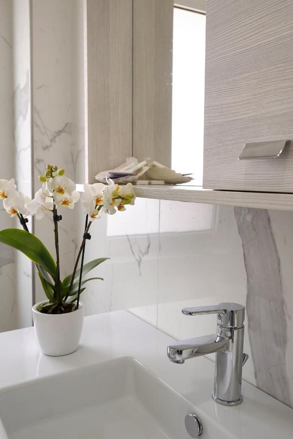 Piazza Lauro Suites Соренто Екстериор снимка