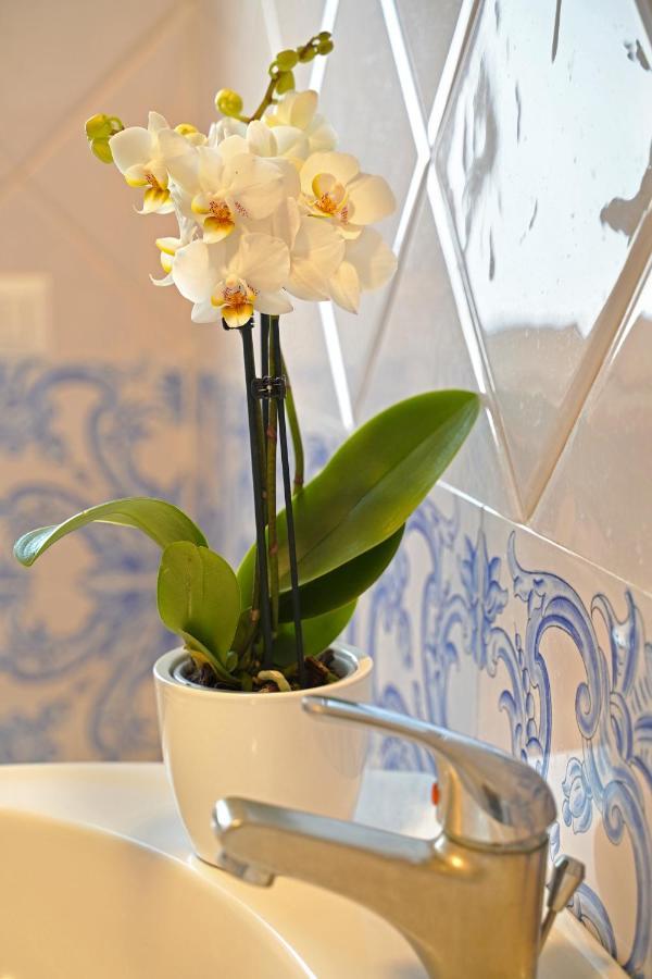 Piazza Lauro Suites Соренто Екстериор снимка
