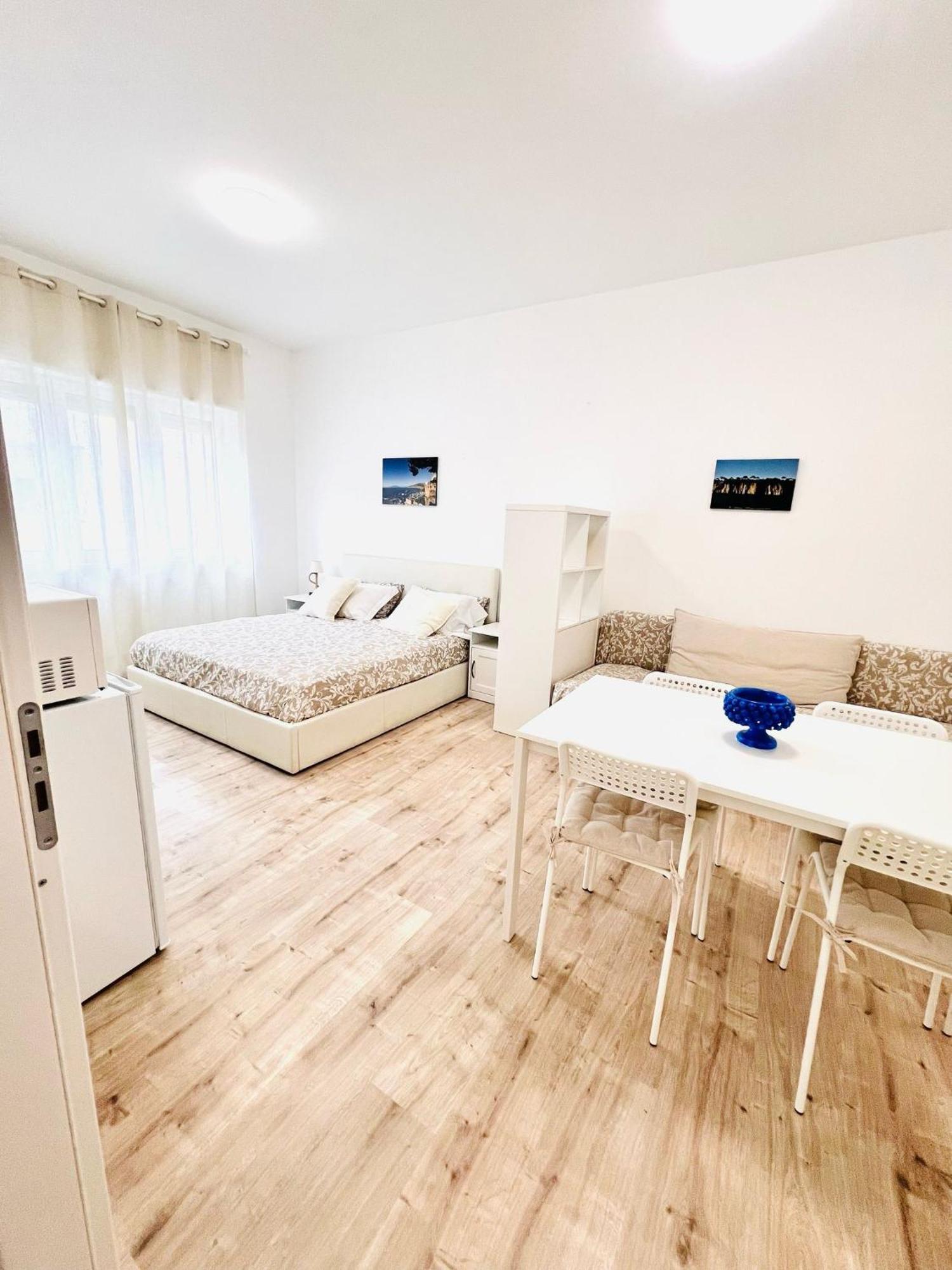 Piazza Lauro Suites Соренто Екстериор снимка
